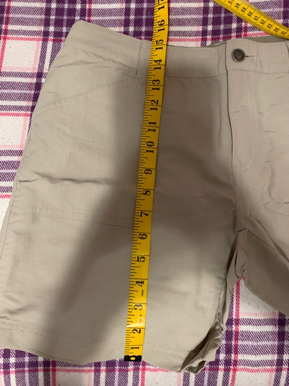 The north face shorts - Picture 9 of 11